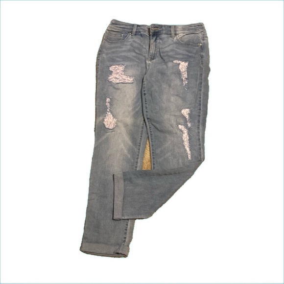 Chico's Denim - Chicos platinum ankle jeans. Lace detail on front. Rolled cuff. Size 1